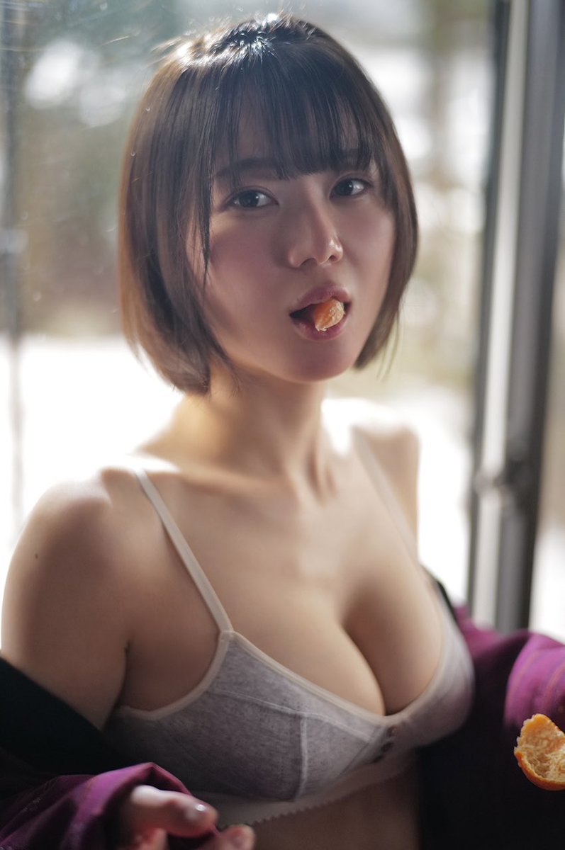 ikechan0920's tweet photo. 私のグラビアって、正直みんな好き？
基本YouTuberなんだけども
(引RTでたまには感想欲しい) https://t.co/CHhE5u7nQA