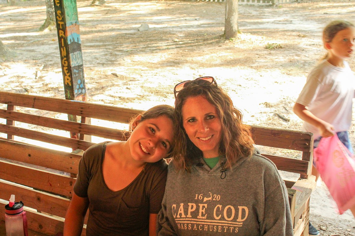 Hey girls! We are only one month away from the 2023 Mother-Daughter Retreat. Trust me, you don't want to miss this! Register today at campdeerrun.com/retreats/mothe…