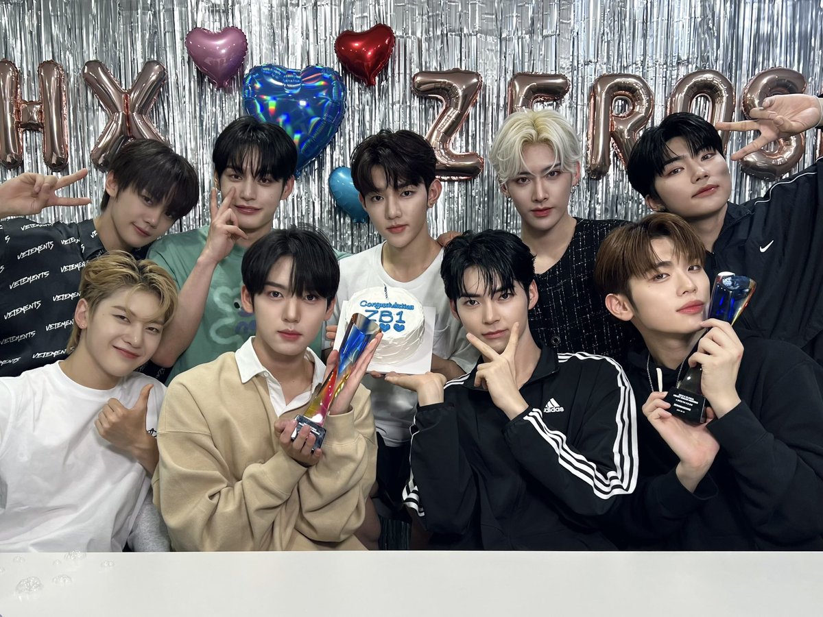 npomvtt's tweet photo. KINGS! ZEROBASEONE se torna o grupo de K-Pop mais rápido a receber um Bonsang, em apenas 31 dias desde sua estreia.

cr: zb1charts https://t.co/NWlhed7Wgh