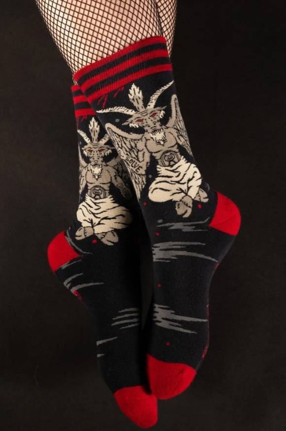 AttitudeCo's tweet photo. Sooo excited to have the amazing #FootClothes on board! 🖤❤️️
Love these Evil #Baphomet socks!
https://t.co/IXaNjkiY6e #gothicfashion #alternativefashion https://t.co/jfpHICfNe9