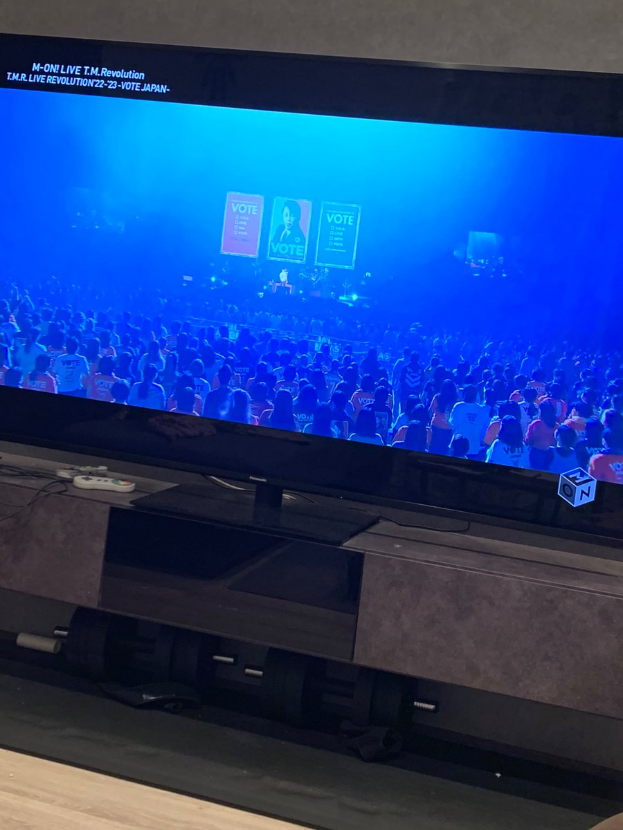 R0410A's tweet photo. 30周年は東京🗼にいってやる！！ https://t.co/ATU0kSe2wq