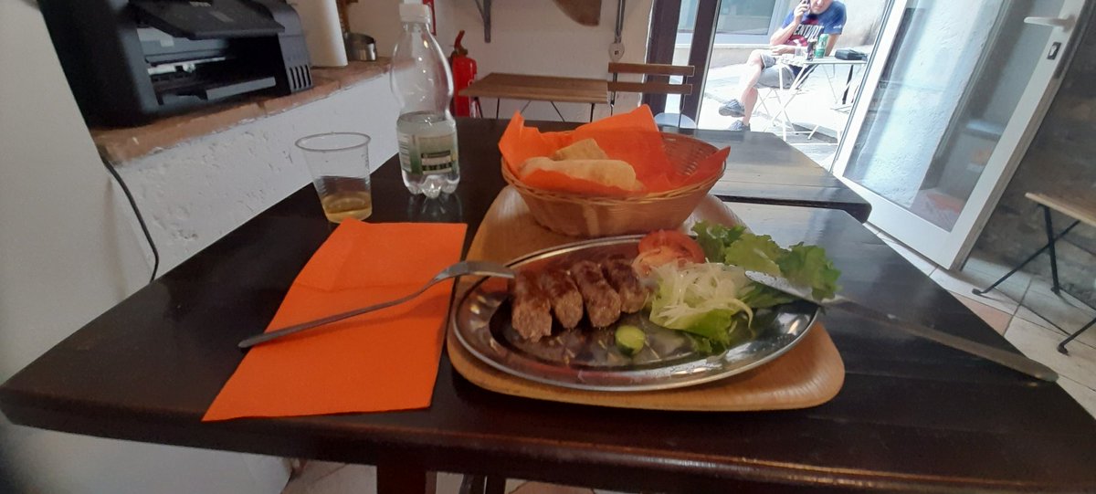 Zarfer's tweet photo. If it happens that randomly you get into a very local Slovenian bistro, #ifeelsLOVEnia, the chances are that you will get rakia as a courtesy; this time in Koper. Of course, you have to get away from the turist typical path https://t.co/xqtmmWbg8Z