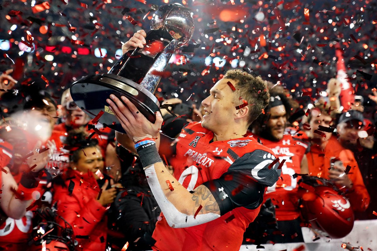 Julian (Juju) Marks (@juju45738) on Twitter photo #AGTG Blessed to receive an offer from the University of Cincinnati!! <a href="/Coach_Cass/">Cass Simmons</a> <a href="/GoBearcatsFB/">Cincinnati Football</a> <a href="/stasaints_FB/">STA Saints Football</a> <a href="/HarperIsland24/">Miknedric Harper</a> #AGTG Blessed to receive an offer from the University of Cincinnati!! <a href="/Coach_Cass/">Cass Simmons</a> <a href="/GoBearcatsFB/">Cincinnati Football</a> <a href="/stasaints_FB/">STA Saints Football</a> <a href="/HarperIsland24/">Miknedric Harper</a>