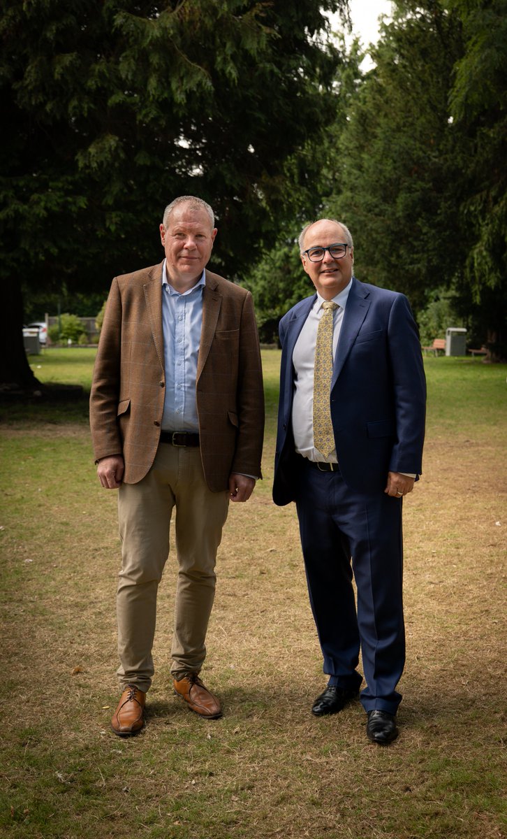 🎉 Gratitude to Sir Conor Burns for spending an amazing morning with our students at the Anglo-Continental campus today! 🌟 We're honoured to have you here sharing your insights. Thank you for inspiring our students! 👏 #SpecialGuest #Inspiration #AngloContinental <a href="/ConorBurnsUK/">Sir Conor Burns</a>