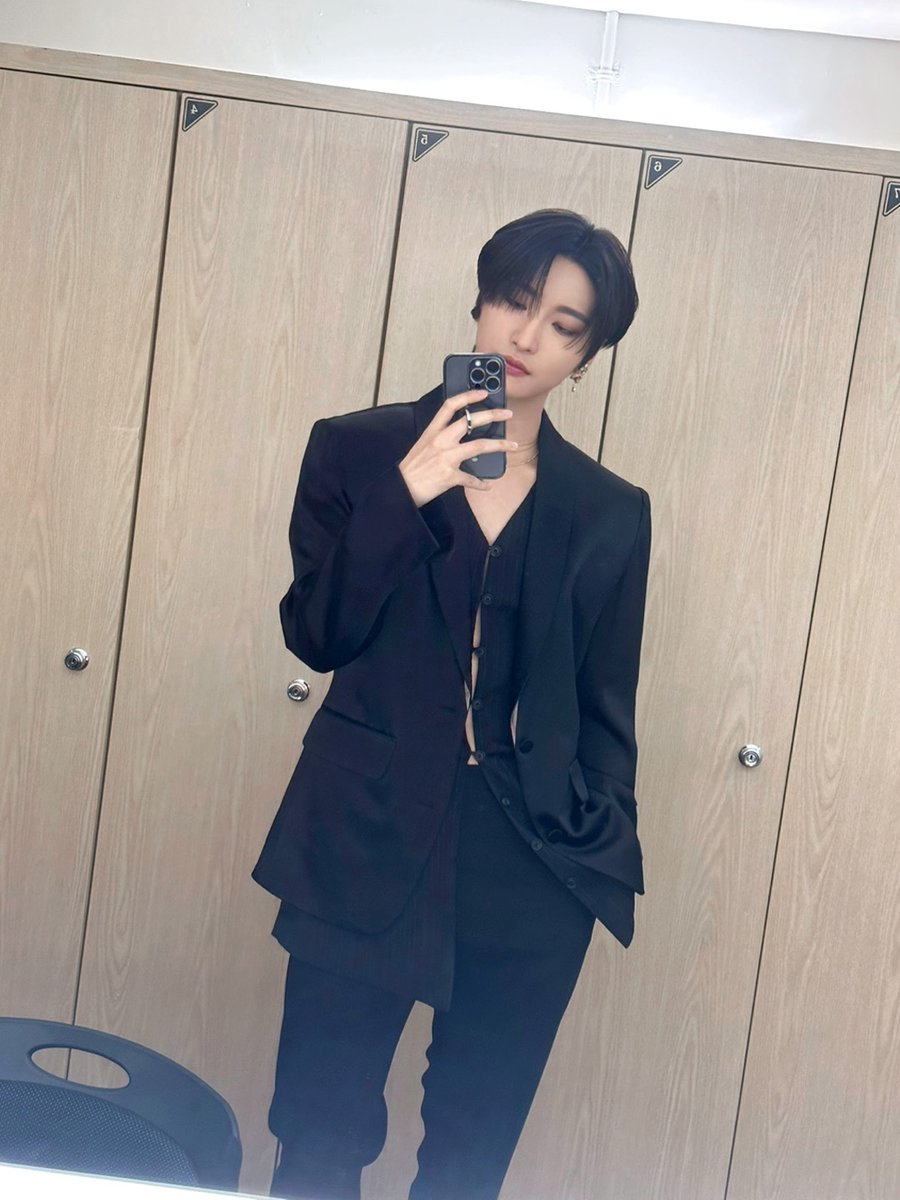 ATEEZofficial's tweet photo. [#성화] 주사위 1117
#ATEEZ #에이티즈 https://t.co/2nbB4a5l34
