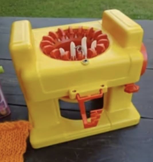 E qui si va nell’altamente tecnologico, qui bisogna proprio essere preparati per rispondere correttamente: cos’è?