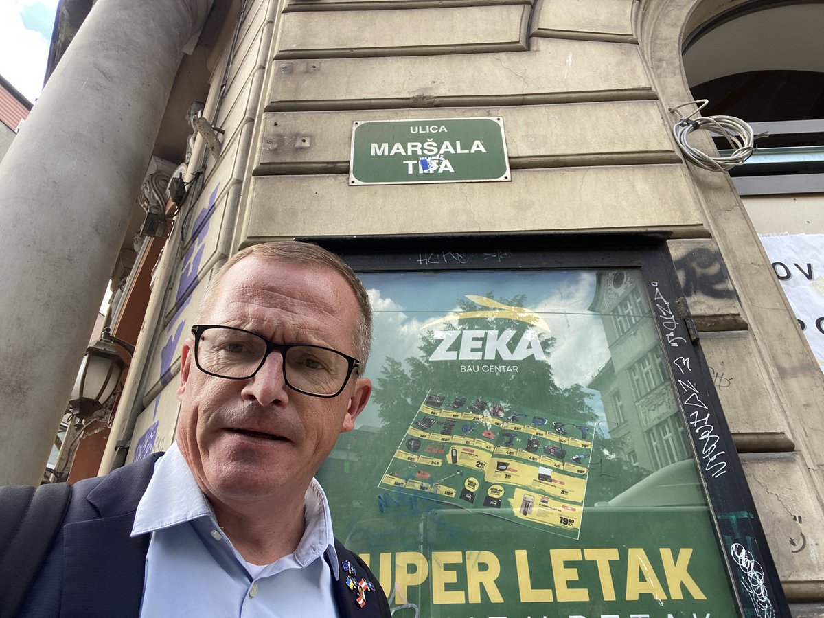 GunterFehlinger's tweet photo. I call to end the #Tito cult in all #ExYugoslavia first of all #Bosnia
Build a Museum for Yugoslavia crimes and put all memorials and tables of this evil #DictatorTito #Tito in that museum
Time for
#DeTitoization of #Bosnia
Same as #DeStalinization https://t.co/dgQbgarnEz