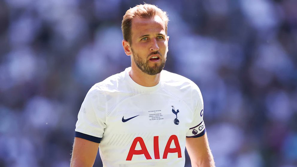 iMiaSanMia's tweet photo. Harry Kane is actually hesitating - Despite the verbal agreement with Bayern. Despite the agreement in principle between Bayern and Tottenham. It's 50-50 decision right now [@Plettigoal] https://t.co/TZyyc1bVeO