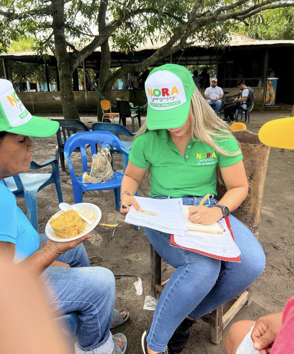 Joselberrocall2's tweet photo. Que liderazgo tiene esta chica Nora González, que bueno seria verla en la Asamblea de Córdoba. 
Personas así son las que necesitamos en nuestro Dpto. https://t.co/v09qDGrDeP