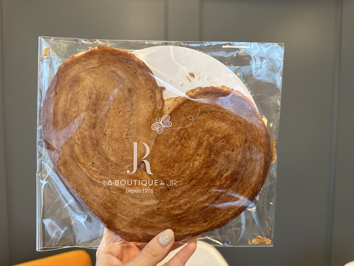 Lila_VIMworld's tweet photo. Gm, starting today with my fav palmier #VIMfam $VEED https://t.co/CiEjAHjqvz