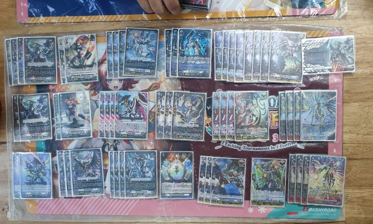 ThuducVCS's tweet photo. And here is result of the 12th Thủ Đức CS
🥇Champion: Đinh Viết Anh Quân, deck Wilista (DDCA)
🥈Runner-up: Mai Hoàng Linh, deck Hexaorb (E6J8)
Best 4:
🥉Dương Bảo Sang, deck Chronojet Dragon (HA8A)
🥉Lê Diên Thanh Tùng, deck Messiah (94MU)
Continued top 8 below👇 #VGTopDecks https://t.co/cv2H7vhWBW
