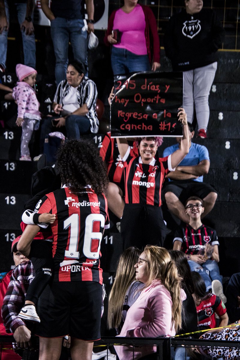 Volveremos, volveremos… Volveremos otra vez, volveremo’ a ver a Opo, portando la 16 🎶❤️🖤

El mensaje de <a href="/AbigaCastro/">Abi voladora</a> : 245 días después, regresó 🥹
¡Guerrera! <a href="/MarilenisOporta/">Marilenis Oporta</a>