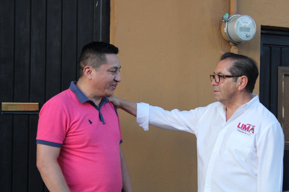 joseluis_lima's tweet photo. Junto con mujeres y hombres que integran la A.C que encabezo recorrimos la colonia Nueva Francisco I. Madero en #Pachuca para dialogar con el pueblo. Estamos muy contentos, en nuestra ciudad hay enojo por la falta de resultados, pero hay esperanza. 

#CuartaTransformación https://t.co/O6oqCPR1Co
