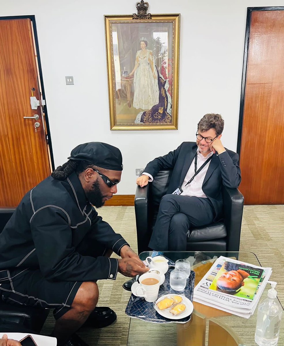 JonnyBaxterFCDO's tweet photo. Some bloke turned up to today - he told some good stories about Brixton. And lovely to meet his wonderful mother, Mrs Ogulu. @UKinNigeria @burnaboy https://t.co/QXlmpWNXFF