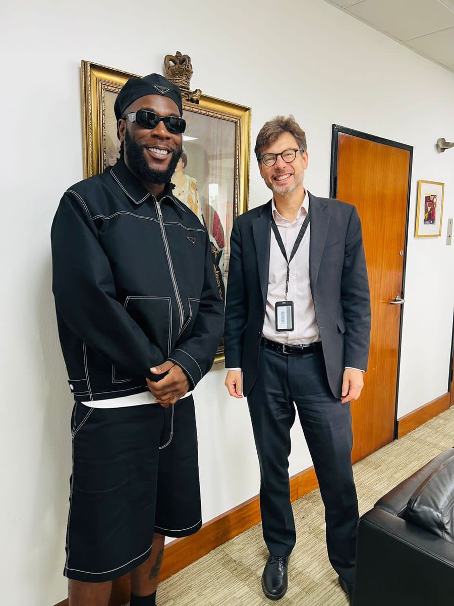 JonnyBaxterFCDO's tweet photo. Some bloke turned up to today - he told some good stories about Brixton. And lovely to meet his wonderful mother, Mrs Ogulu. @UKinNigeria @burnaboy https://t.co/QXlmpWNXFF