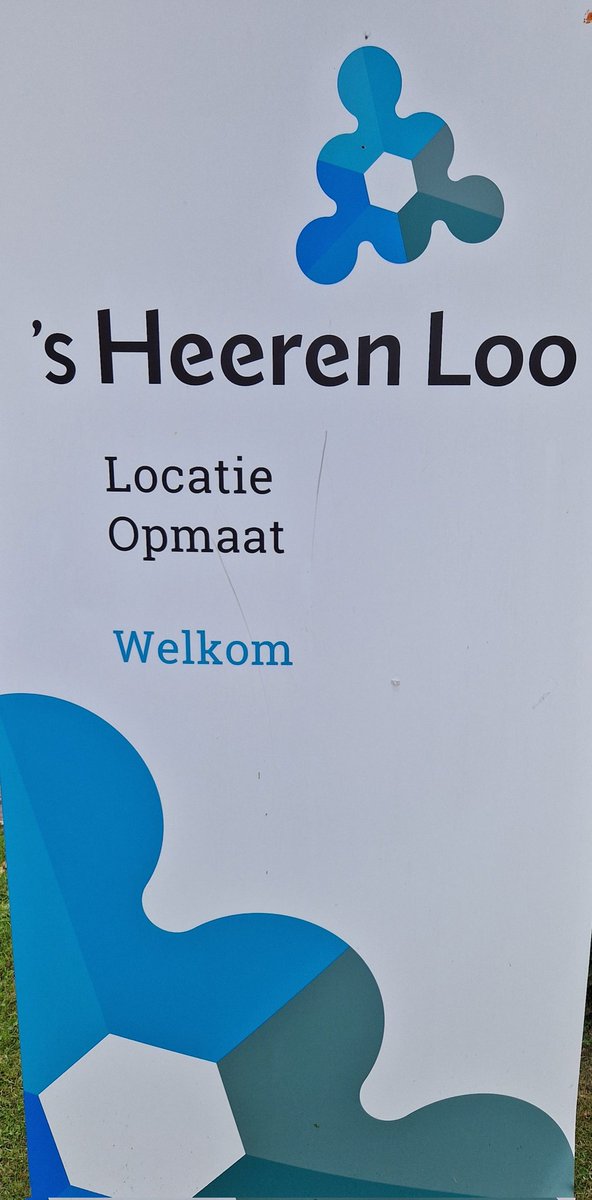 KoolhofR's tweet photo. Maandag 11 september weer present.
Dag hoor 👋
#vakantie #sheerenloo https://t.co/iFogbEPn2o
