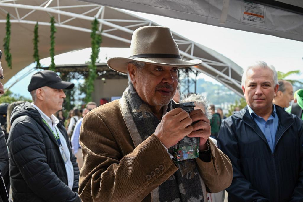 Germán Umaña Mendoza tweet media