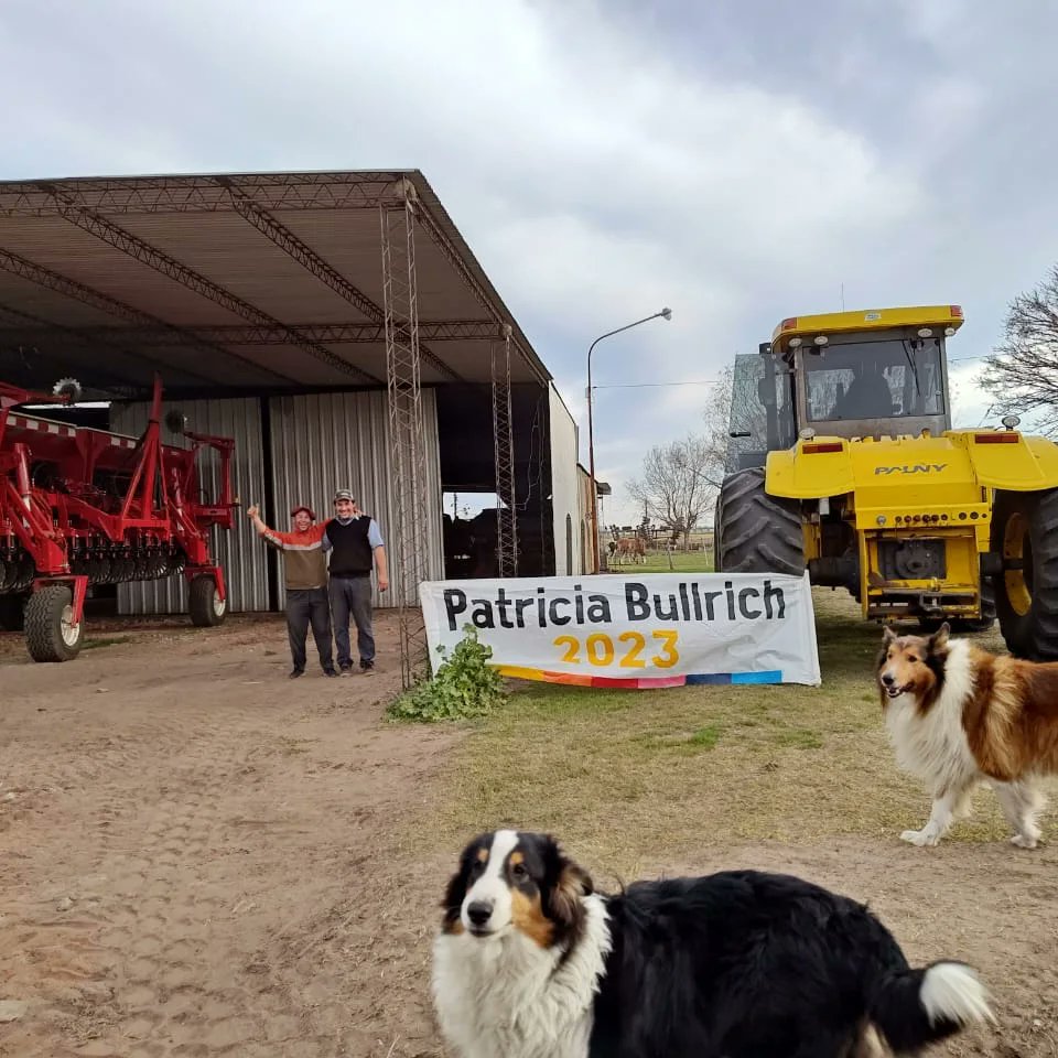 LuisChami6's tweet photo. Paraje La Agraria, gracias por el apoyo. 
#SomosLaFuerzaDelCambio 
#VuelveLuis 
#EsConEllos 
#boletacompleta 
@PatoBullrich https://t.co/TsnsHqdzGr
