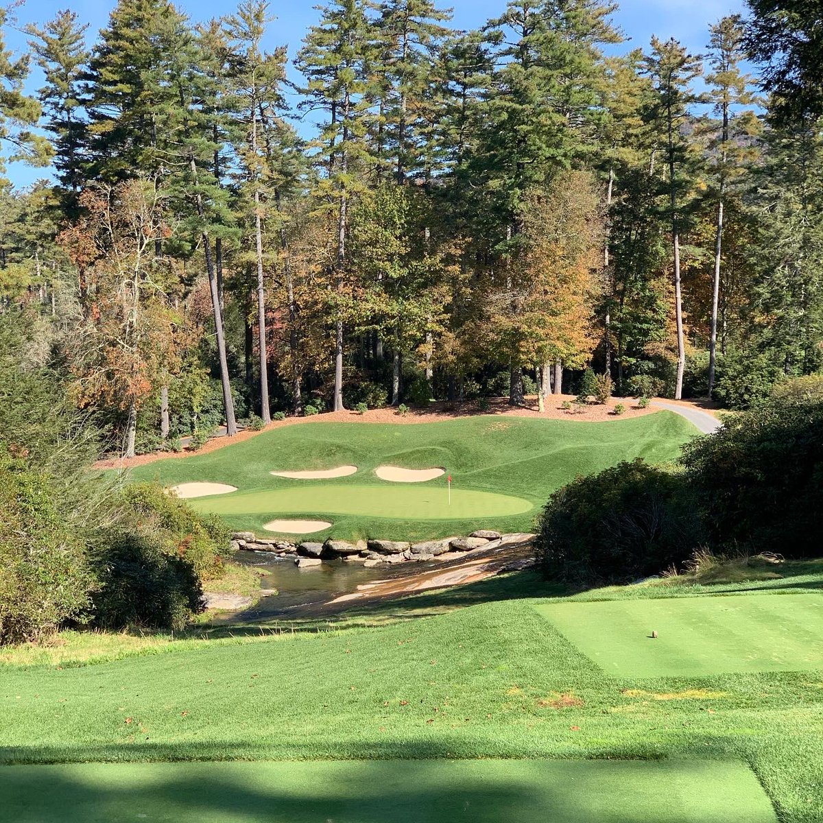 realjaredclary's tweet photo. @Top100Rick I hit a pitching wedge on the very front of the green. Two putt par. https://t.co/dHhPmyBPBA