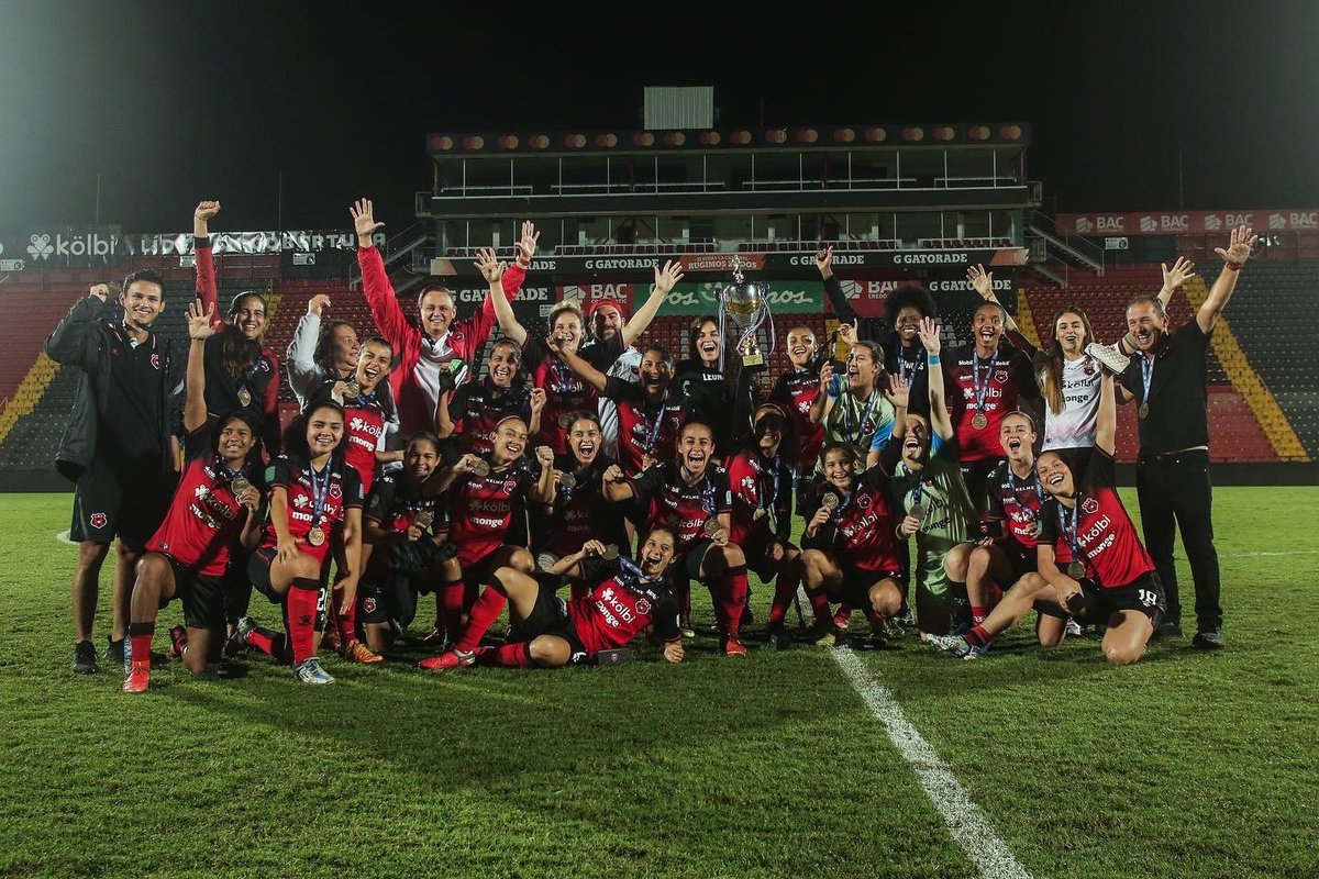 allanmartinezcr's tweet photo. ¡CONFIRMADO!

Del 2 al 10 de septiembre, se realizará la Copa Interclubes Femenina, UNCAF FIFA FORWARD PANAMÁ 2023.

Siendo la segunda ocasión en la que el torneo regional se disputa en tierras panameñas.

▪️Grupo A
🇵🇦 Tauro FC
🇬🇹 Unifut
🇸🇻 Santa Tecla
🇧🇿 Sagitun Girlz FC

▪️Grupo B
🇨🇷 Liga Deportiva Alajuelense
🇳🇮 Somotillo FC
🇭🇳 Olimpia Femenino
🇵🇷 Puerto Rico Sol

🏟️ Estadio Los Andes

Información de @sumarasamuels
