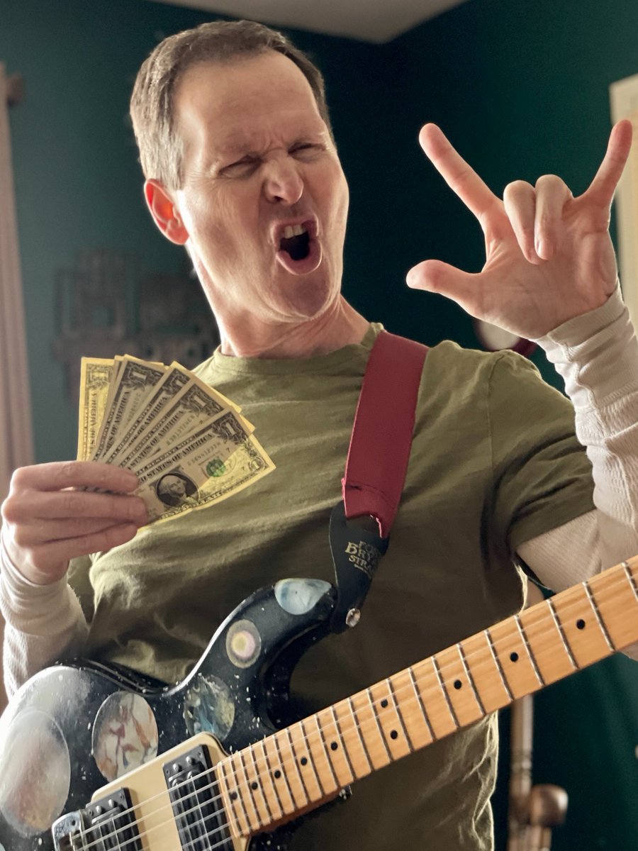ns_kitten's tweet photo. @PunkrPrincess and @Whatever68Radio are total money for including our song "Full Moon Raging" on the "Making a Scene 2023" show that airs Sept. 2. Details at https://t.co/US7QqiwbZz. And #Whatever68 has been spinning our song "Parody in Triplicate," so bonus cool points for that! https://t.co/yuRd4cEKnE