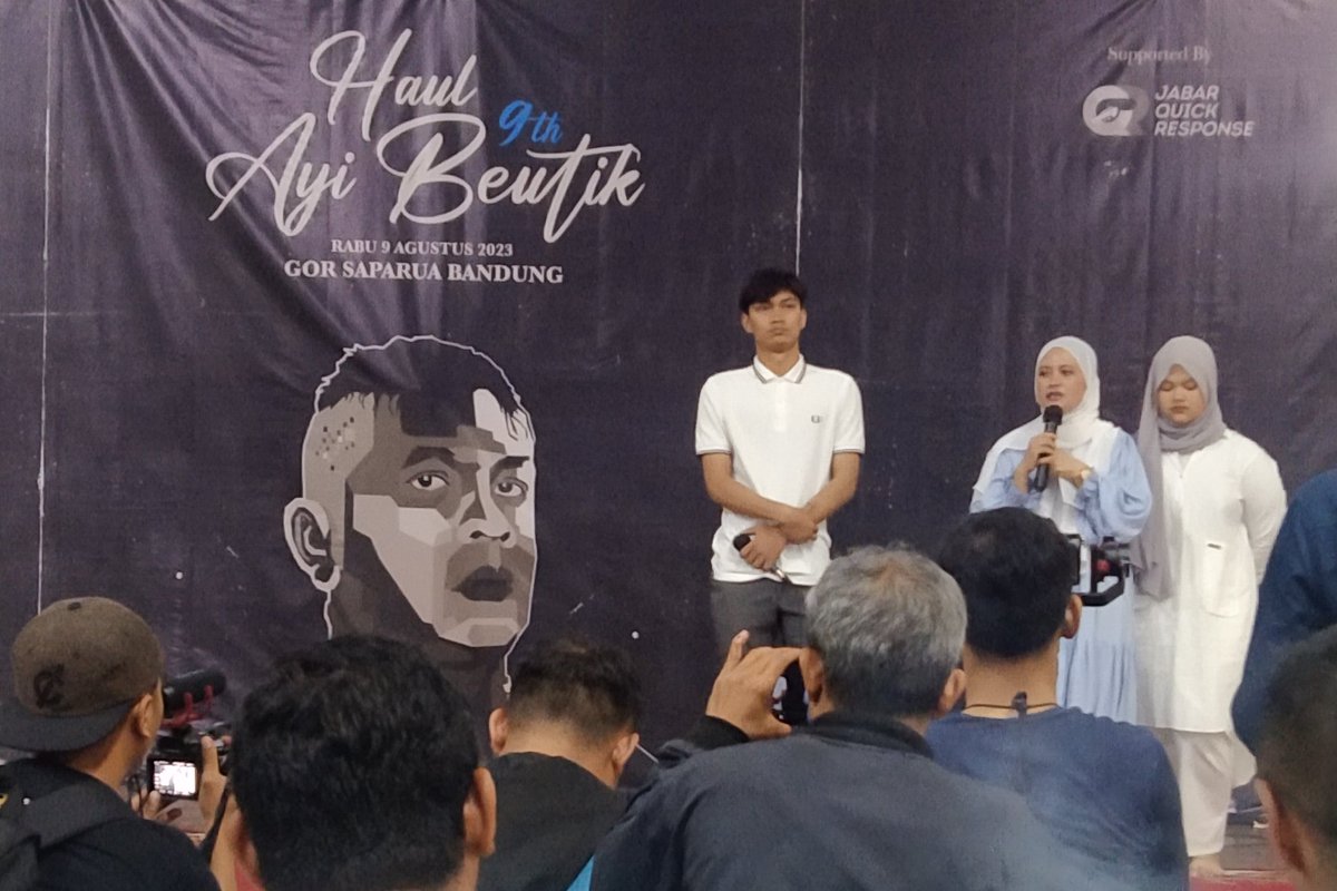 Swargi Langgeng Mang Ayi 🥀

Haul 9th Ayi Beutik 🙏🏼

<a href="/BCSxPSS_1976/">Brigata Curva Sud</a> 
<a href="/officialvpc/">𝖛𝖎𝖐𝖎𝖓𝖌 𝖕𝖊𝖗𝖘𝖎𝖇 𝖈𝖑𝖚𝖇</a>