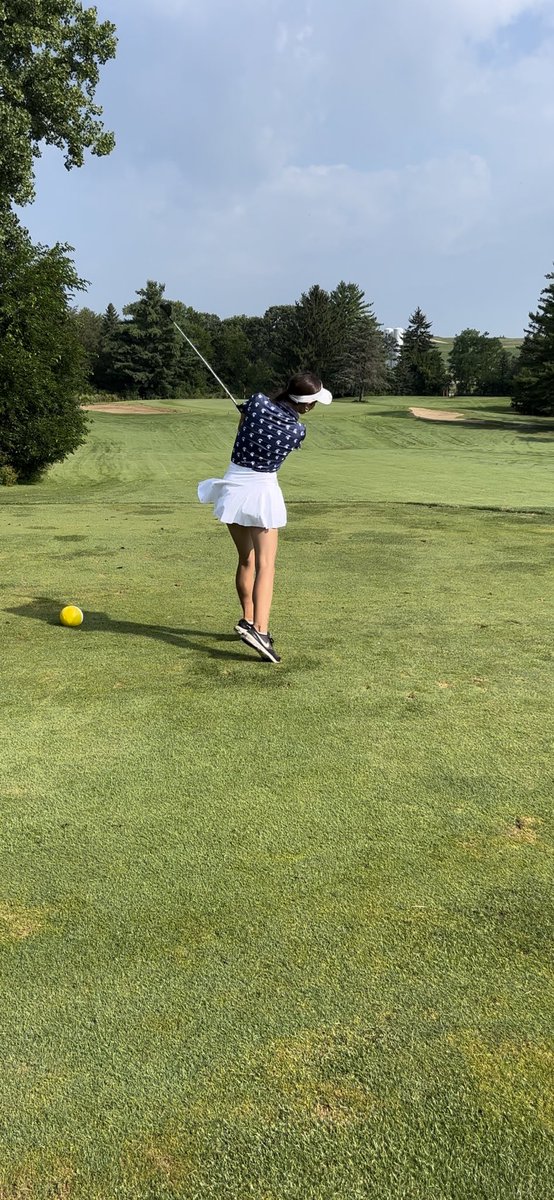 McFGirlsGolf's tweet photo. Welcome to the Badger Conference! Sophomore Mia Bruchette tees off in the first competition of our new conference! https://t.co/idzkgapSIl