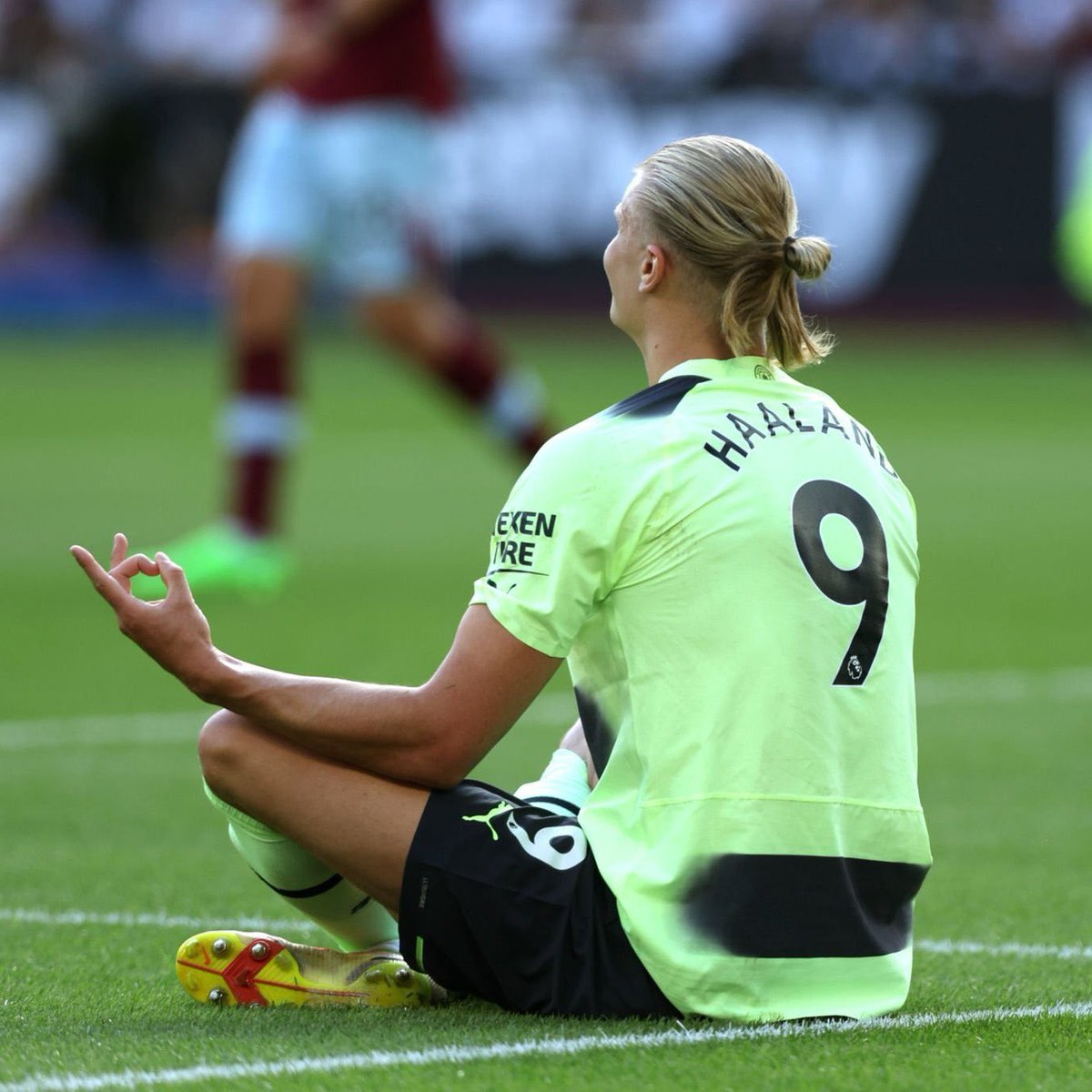 FootyAccums's tweet image. RT &amp;amp; FOLLOW @FootyAccums and if Haaland scores against Burnley on Friday night we will pick one entry to win £50!

GOOD LUCK! 🇳🇴🇳🇴🇳🇴