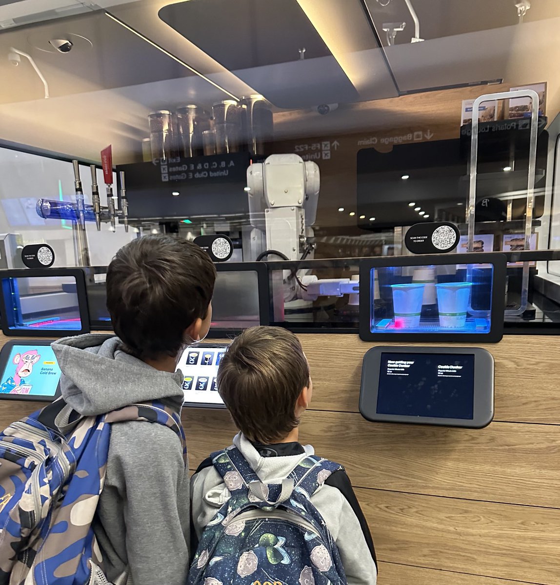 Even the kids are excited about #automation ….but they got pretty weirded out when there was no response to “thank you Mr. Robot”…maybe for version 2.0. #SFO