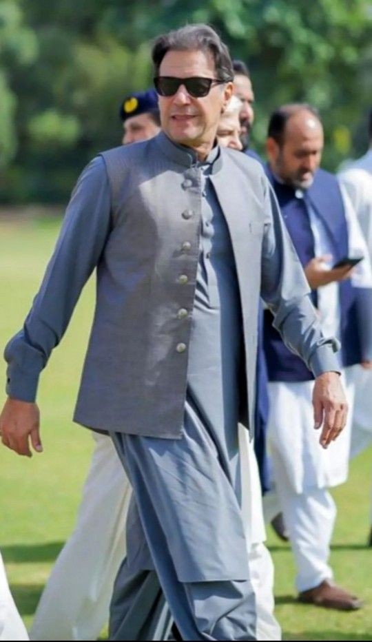 yk8925183's tweet photo. #قوم_کی_شَہ_رَگ_عمران_خان
Do your little bit of good where you are; it is those little bits of good put together that overwhelm the world
@TeamiPians https://t.co/X5wu7oYvCz