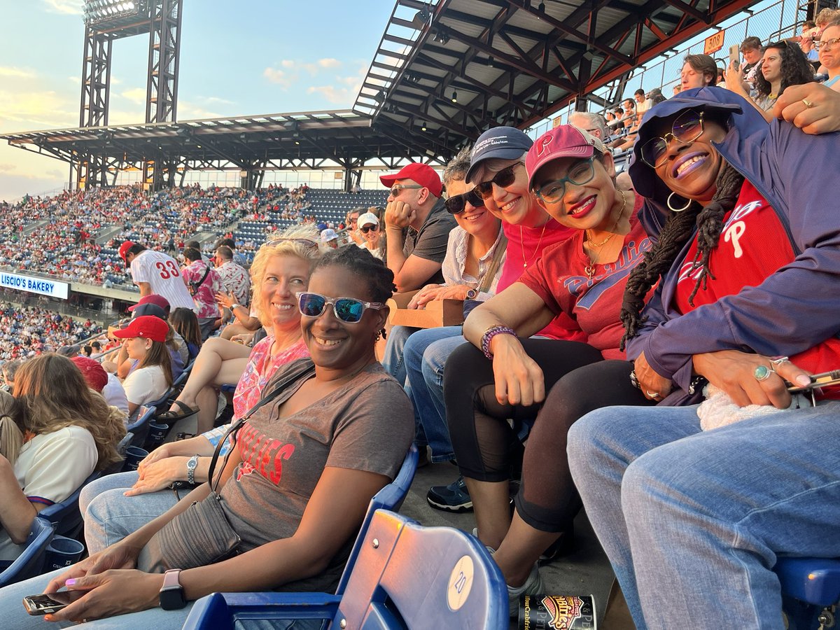 KyraNID's tweet photo. The best crew!  @NIDPhilly @Phillies https://t.co/QwMaAhQ5My