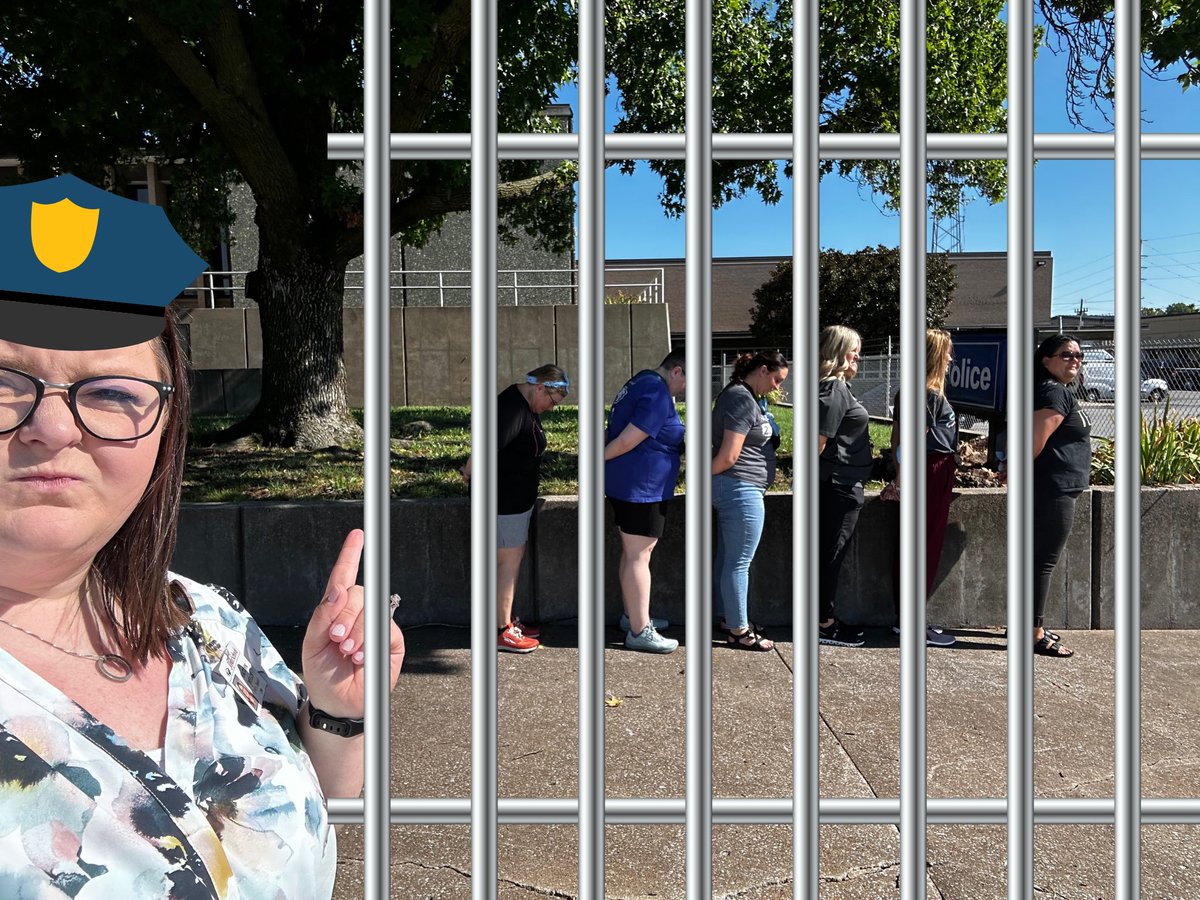 techlovingteach's tweet photo. Oh yes we did… #busted #JoplinEaglesSoar https://t.co/GX7p3NFkKa