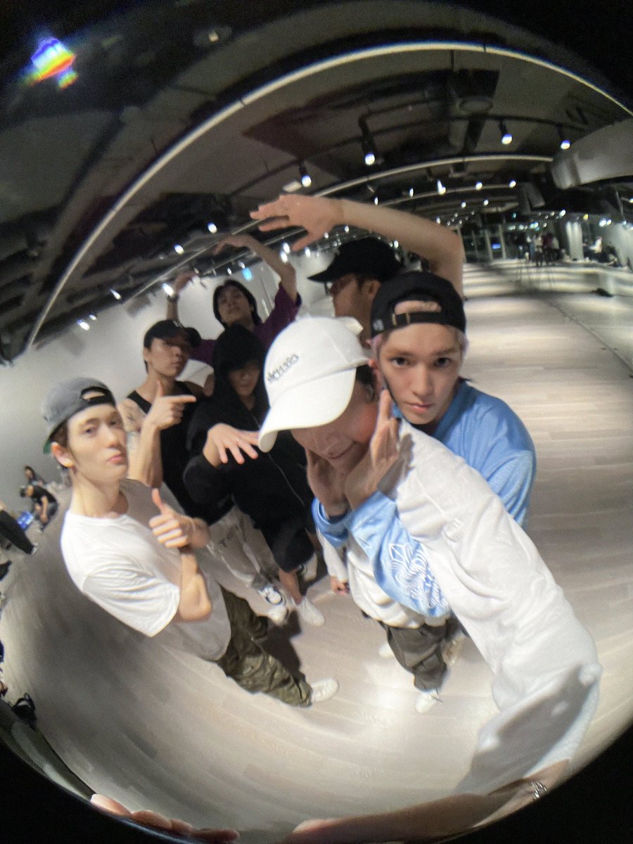 MNHYEONGL's tweet photo. Practice makes perfect. https://t.co/vElM9Khx2w