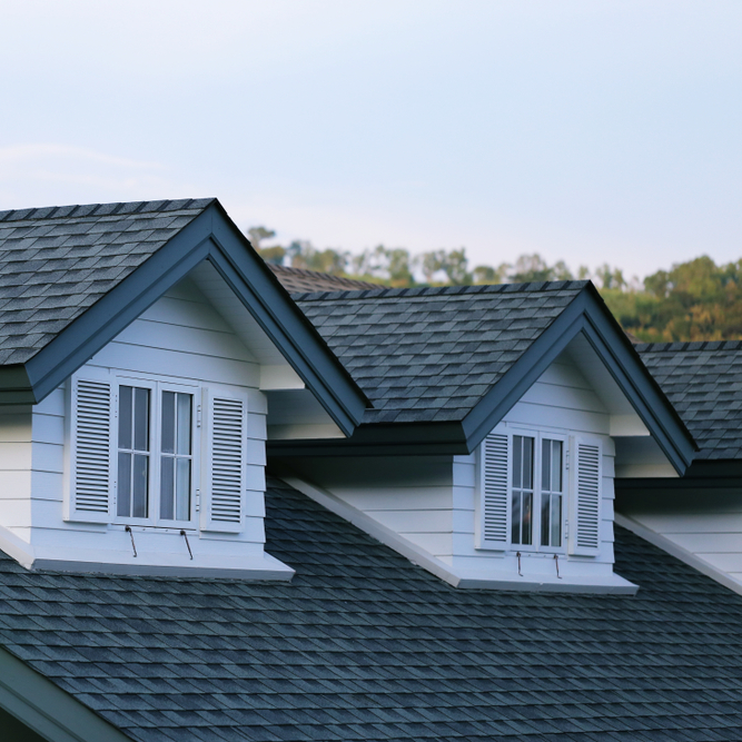_TIMBERMART's tweet photo. @OwensCorning offre l’une des meilleures garanties de l’industrie, de sorte que vous serez protégé longtemps. Visitez un magasin vendant nos produits pour avoir une estimation du coût de la couverture de votre résidence, selon sa surface 🏡 

#TIMBERMART #TIMBERMARTCanada https://t.co/dxz8JuEJyG
