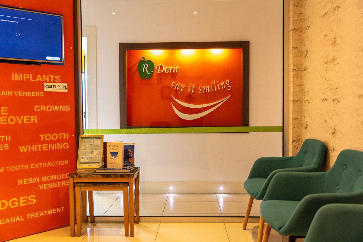 OneStopIreland's tweet photo. Whoever you are, we'll make you busier.

You stick to doing what you do best, just like our client Rdent who provide the very best in General Dentistry, Emergency Dental Care and specialist Cosmetic Dentistry🦷

#MarketingIreland #SocialMedia #DentistIreland https://t.co/7fmcFHpH4w