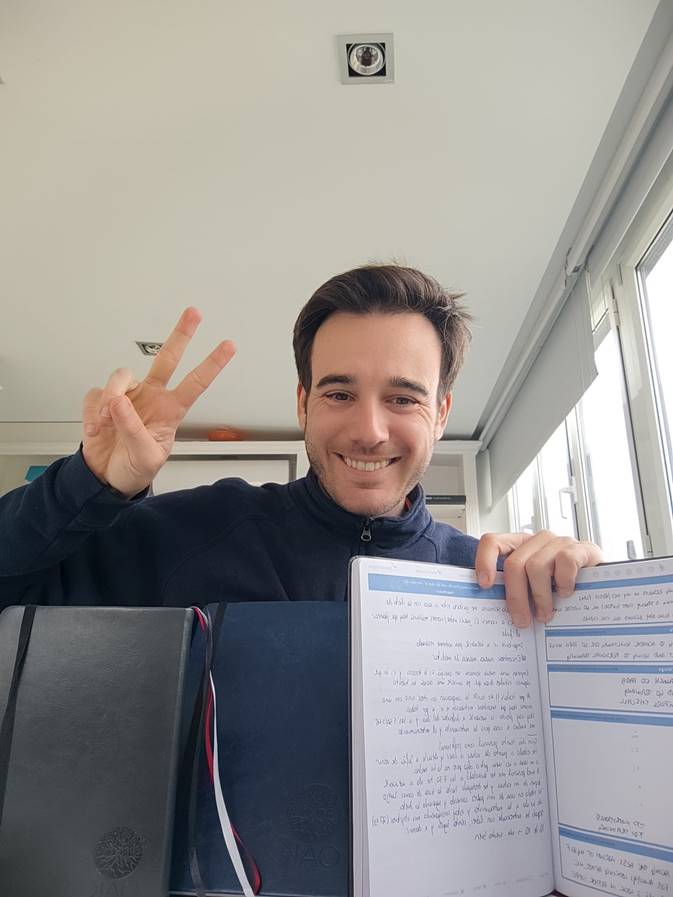 Meet Joaquin! A year ago, he picked up his first #OAKJournal, and the transformation has been remarkable. Through daily reflections, goal setting and gratitude practices, he's not just dreaming but achieving! Here's to the power of perseverance! 🚀💪 #SuccessStory #GoalGetter