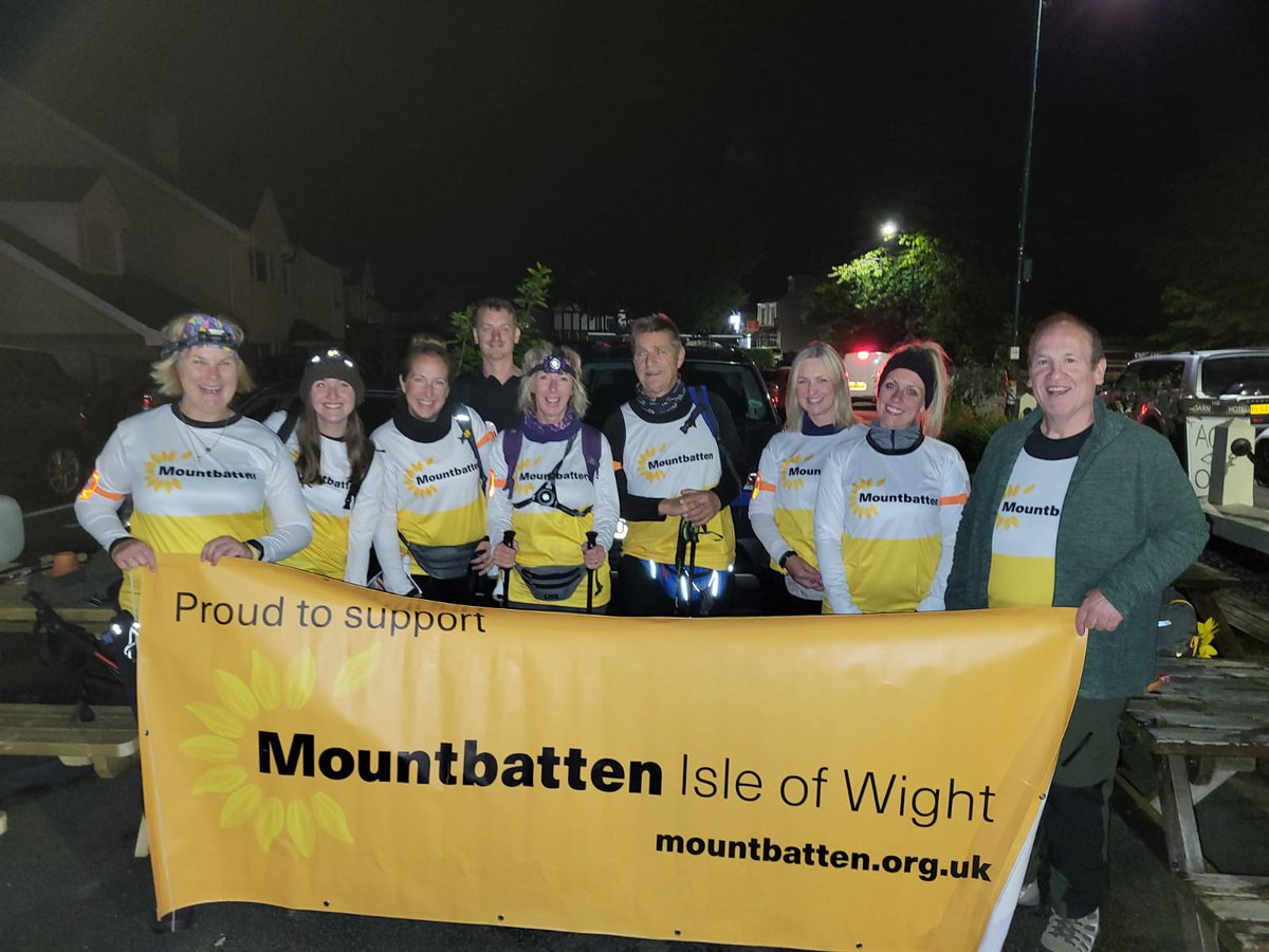 MountbattenIW's tweet photo. This week's #ThankyouThursday goes to our amazing trek team, who took on our first-ever Snowdon at Night Trek.
So far, the team has raised an amazing £5715.25.
You can still sponsor the team by heading to https://t.co/IISW1PV05v
#teamMountbatten https://t.co/Aq4qOWVKyO