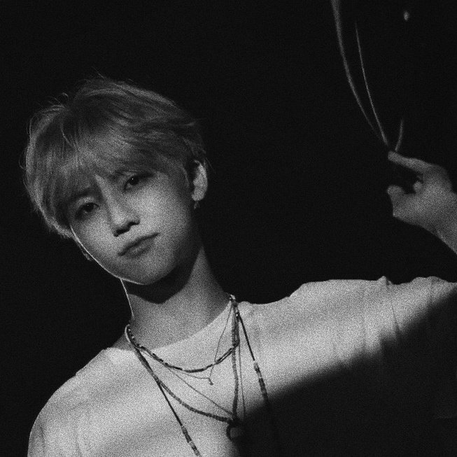 imarginasi's tweet photo. [ revol—ove—ution 🚨 ]
.
dunia di mana MK berperan sebagai agen rahasia yang ditugaskan membunuh JM, manusia super yang dianggap kriminal oleh negara.
.
mini markmin au – one-shot
[ for #213Week #213WeekDay11 #OurBelovedMarkmin ] https://t.co/fWXOLFJz67