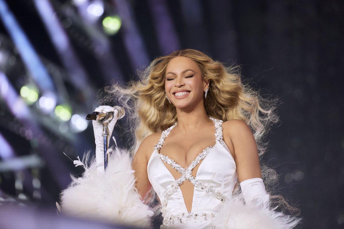 beyoncepress's tweet photo. "Restaurants and bars around town are prepped with food and drink deals, drag performances, and special events celebrating all things Beyoncé." — @EaterAtlanta about the 3 shows of the #RENAISSANCEWorldTour in the city.

Some restaurants and events are listed in the article. https://t.co/BvkMmx0eZ4