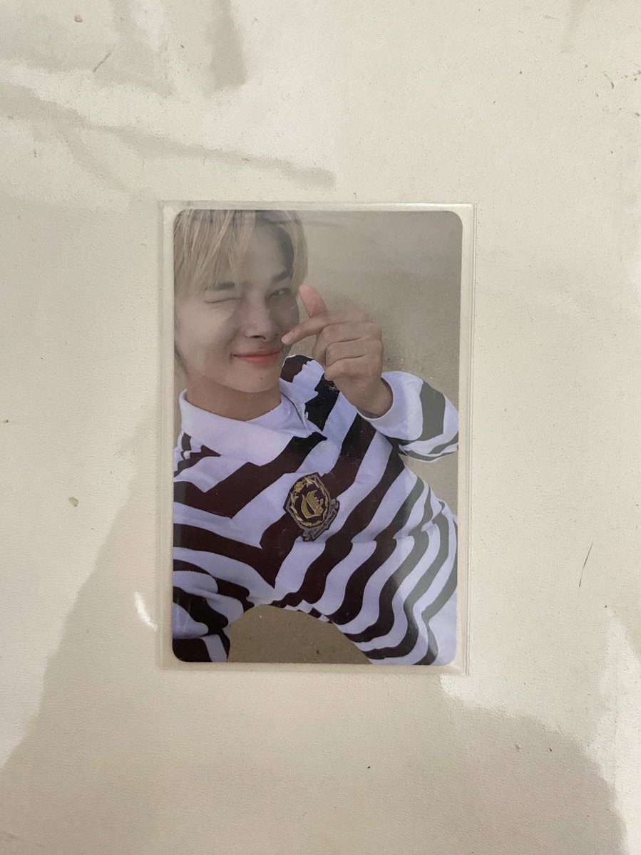 nishilvr_'s tweet photo. WTS LFB PH
RUSH SELLING

• 450 - Riki Specs / Riki blessed cursed pob
• 350 - Ni-ki Tamed Dashed pob
• 550 - Ni-ki border:carnival uniform pc
• 150 - Ni-ki Flower Pose TC

• PAYO or can pay until tom 12pm only
• GCASH
• GGX ONLY

# enhypen riki specs flower pose unif https://t.co/eCWAOI1ar5