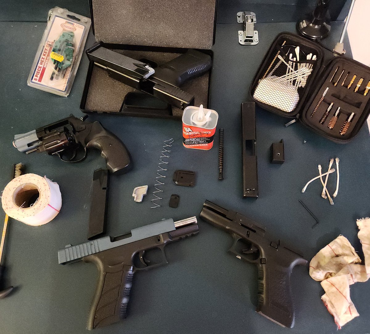TVCopsUK's tweet photo. Final weapons check and cleaning for this weekend's @TVCopsUK Bronze Weapons Safety &amp; Handling Course. Both 8mm &amp; 9mm blank firing SLPs along with 380 revolvers. And that's just day 1 with the G36C Carbine introduced on day 2. #TVCops #CopsOnTV #WeaponsSafety #ActorsLife #Actors https://t.co/kKMkNNzwaT