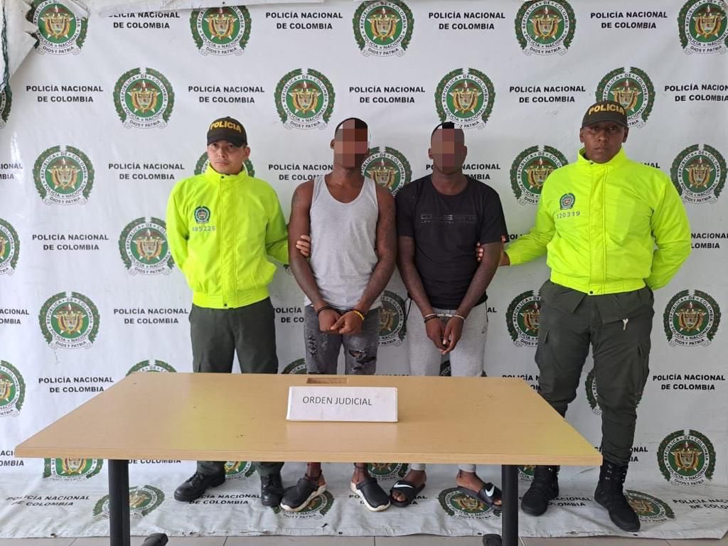 TwiterosCali's tweet photo. #Judicial | Fueron capturados en Buenaventura los dos señalados responsables de la muerte de una niña de 9 años el pasado primero de julio. 'Kenner' y 'Culin'  deberán responder por homicidio, secuestro y extorsión. https://t.co/jPf5tJoYzy