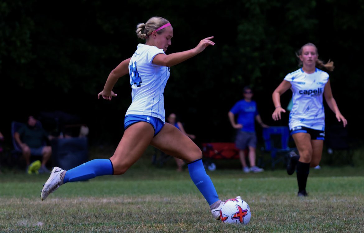 brinnpicard's tweet photo. I had a great time playing at the South Region Rush Cup and Showcase last weekend! #ruid #rushsoccer @Rushselect @cap_rush @KreweRush https://t.co/mkoWFZcyzg