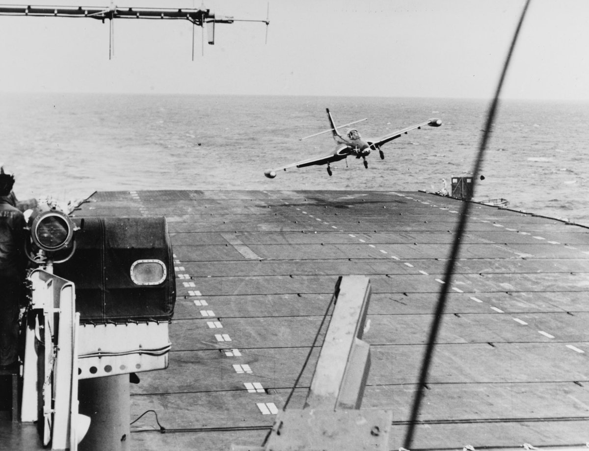 Boneyardsafari's tweet photo. Caption? (A F2H "BANSHEE" landing aboard USS Midway CVB-41 in 1953) #cvb41 #cv41 #ussmidway #f2h #flynavy #aviationsafari #aviationpreservation #boneyardsafari https://t.co/ww3F89FbO2
