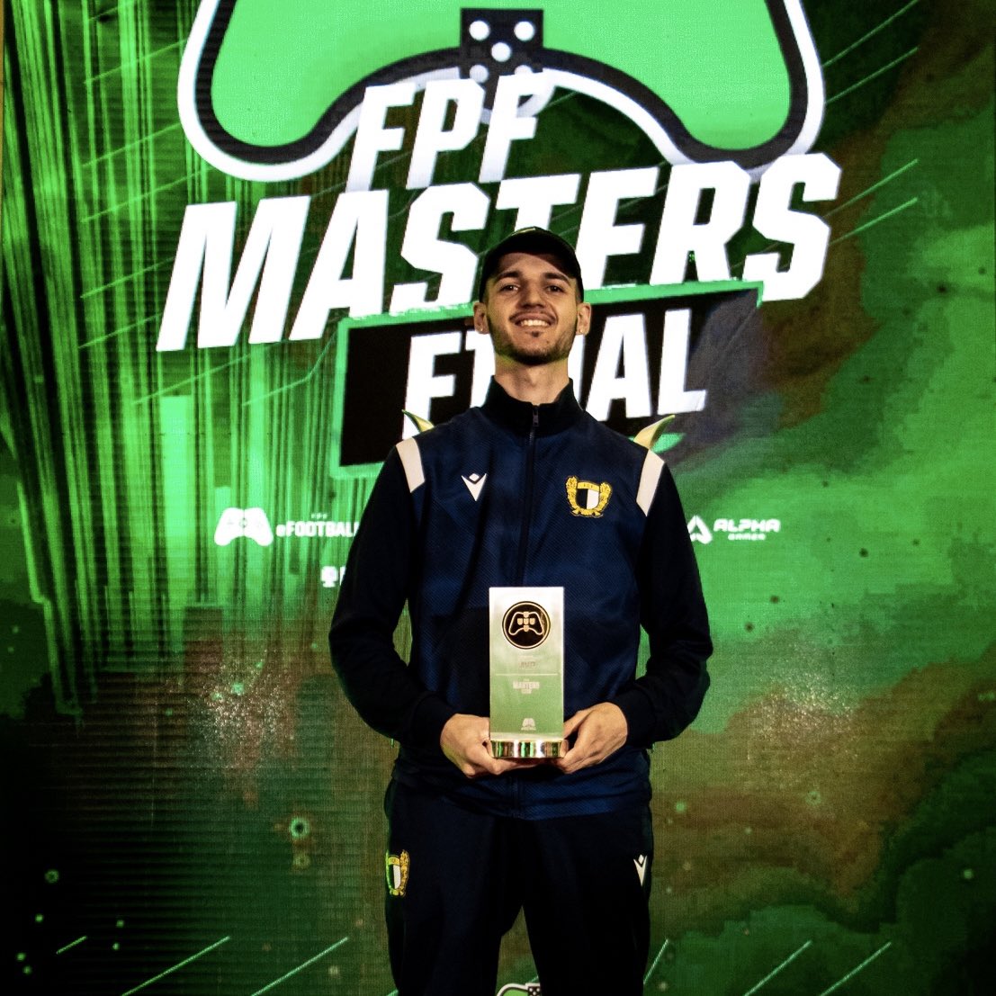 FREE AGENT EAFC 24 

After parting ways with @SCPeSports I will be heading into the next competitive season as a F/A.

I am willing to hear from clubs/orgs that are interested in having me as a player and content creator.

Contact trough email or DM: gouvy97@hotmail.com 📩