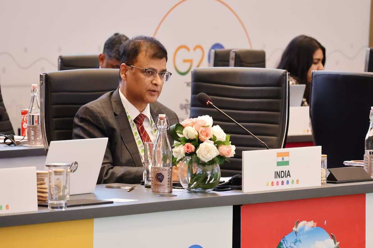 g20org's tweet photo. During panel discussions at the 3rd #ACWG Meeting, experts focused on the way forward in implementing #ACWG’s multi-pronged plan for strengthening law-enforcement cooperation to tackle cross-border corruption offences. A roadmap to take the #G20India Presidency's 6-point strategy ahead on the recovery of proceeds of corruption was also presented.