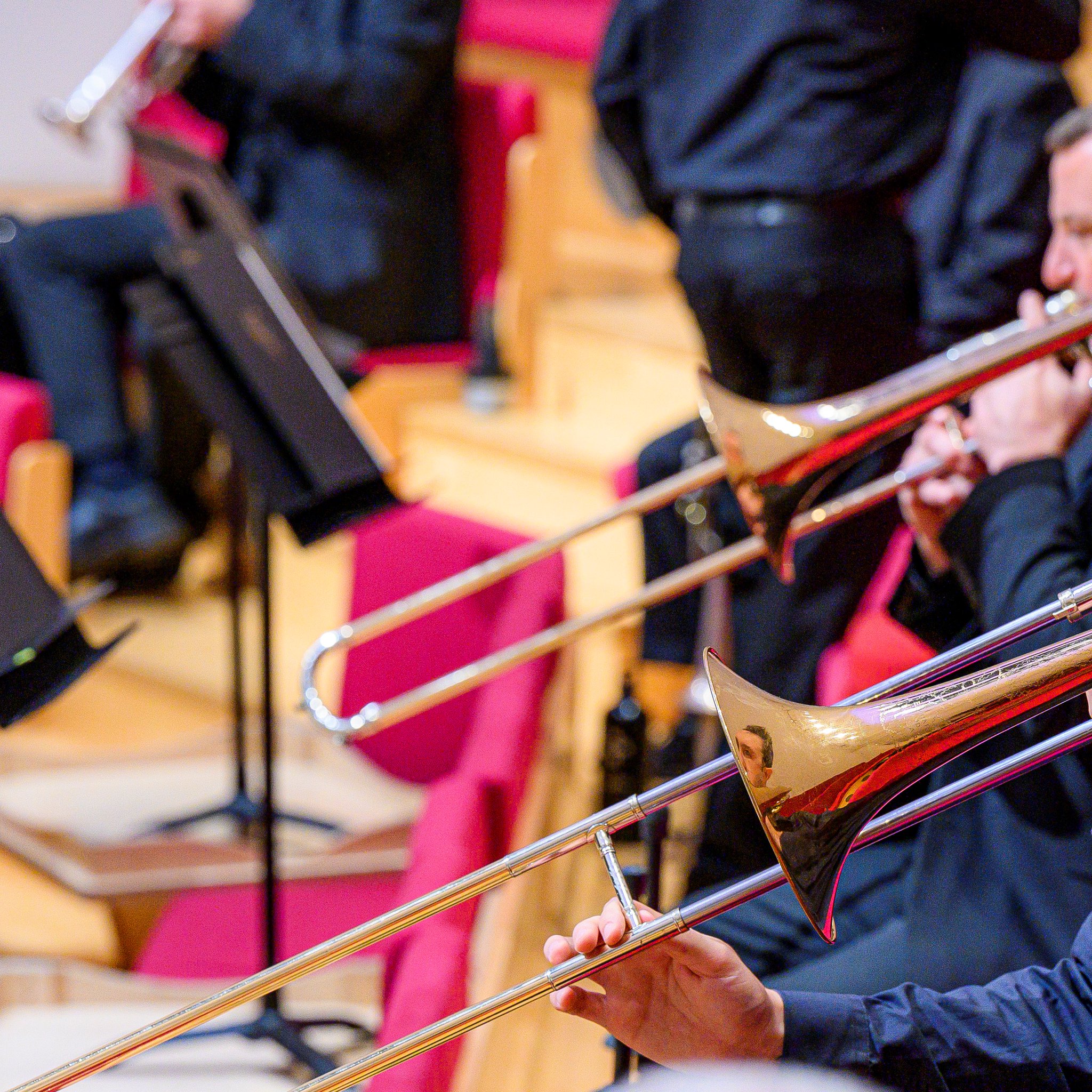 Musicalchairs trombone online
