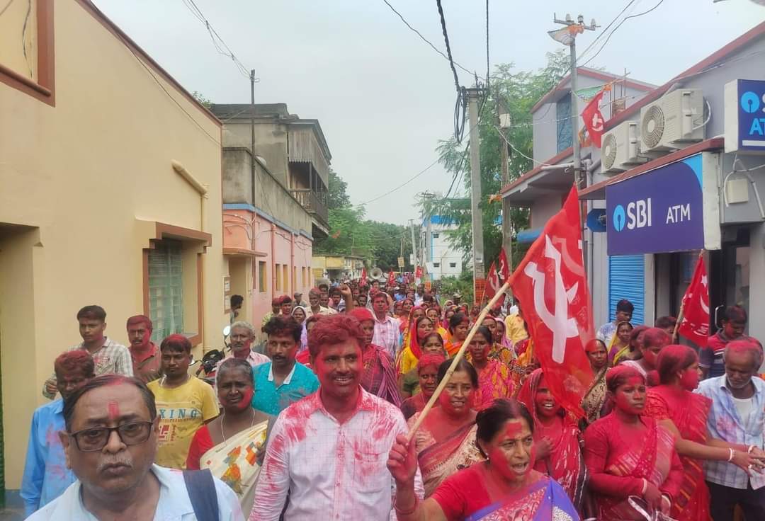 CpimSathe's tweet photo. হুগলীর পান্ডুয়ায় পঞ্চায়েতে বোর্ড গঠন করলো বামপন্থীরা।
জনগণের পঞ্চায়েত।
#BaamPotheGram #LeftAlternative #BengalNeedsLeft #CPIM4Bengal #Left4Bengal https://t.co/ud07XXrB6z