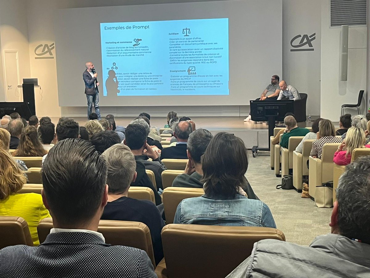 cci_indre's tweet photo. Les questions sont nombreuses autour de l'#IA et de l'avenir qu'elle nous propose. Les alternants et de formateurs du site blésois du @CampusCentre36 nous ont donné leur avis après une conférence sur #ChatGPT 
https://t.co/dOPKS6iQpz
@ccifrance @CCI_CentreVdL  @RCValdeLoire https://t.co/gbQxpfS8EE
