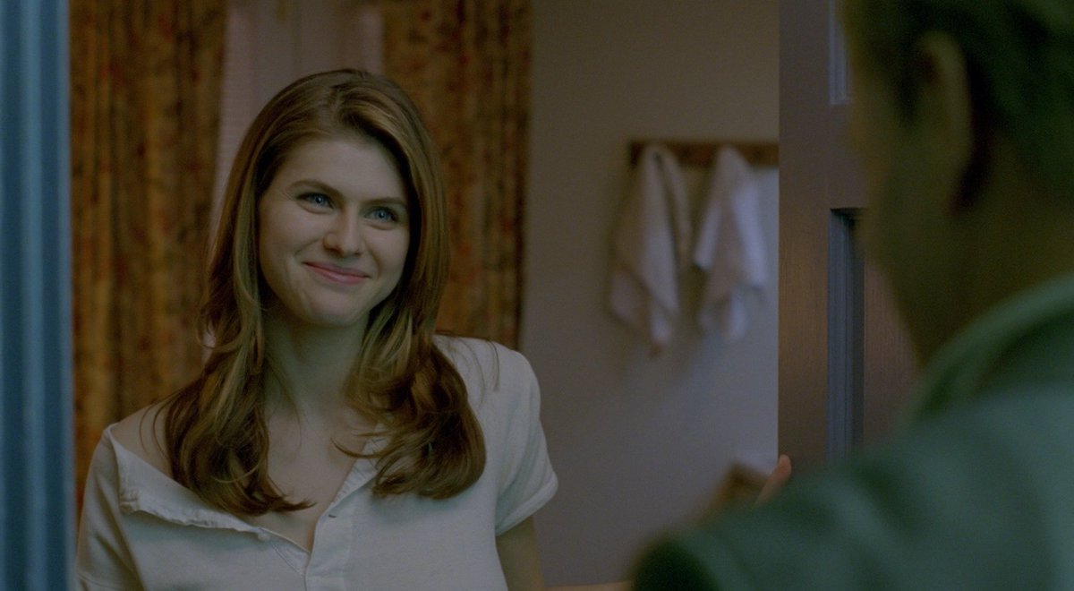 TheCinesthetic's tweet photo. Alexandra Daddario in True Detective Season 1,  2014. https://t.co/glhFDqEmOA